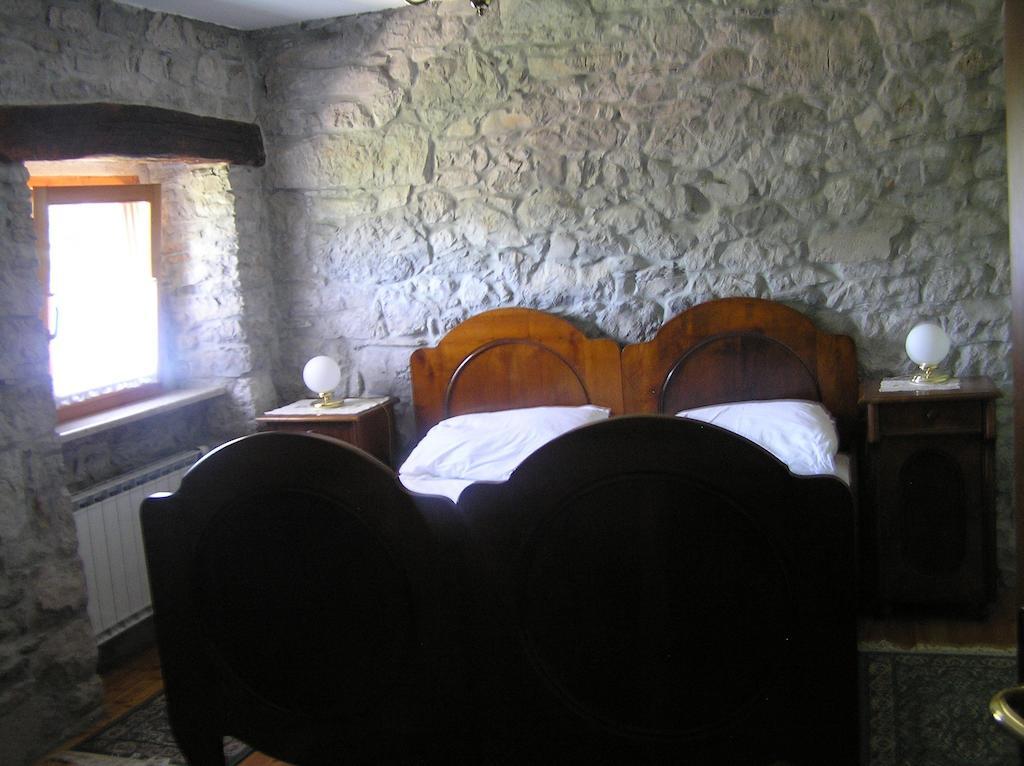 Guesthouse Domacija Sajna Sezana Room photo